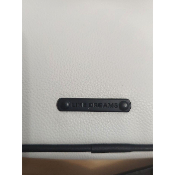 Like Dreams Women's Mini Camera Crossbody Bag White Black Trim - Picture 5 of 11